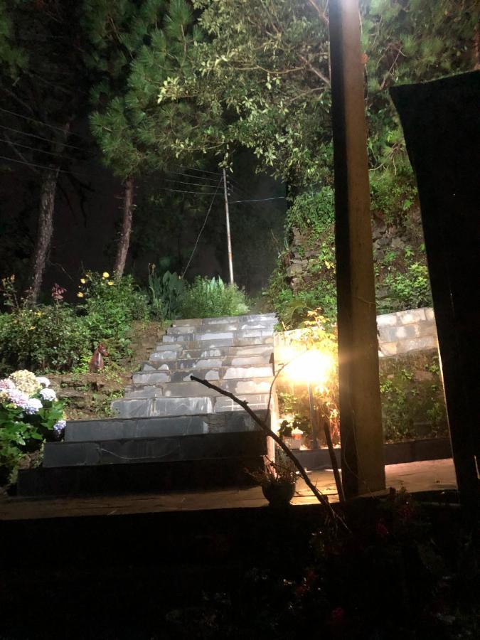 The Westberry 50Mtrs Offroading And 50 Mtrs Nature Path Bed & Breakfast Shimla Bagian luar foto