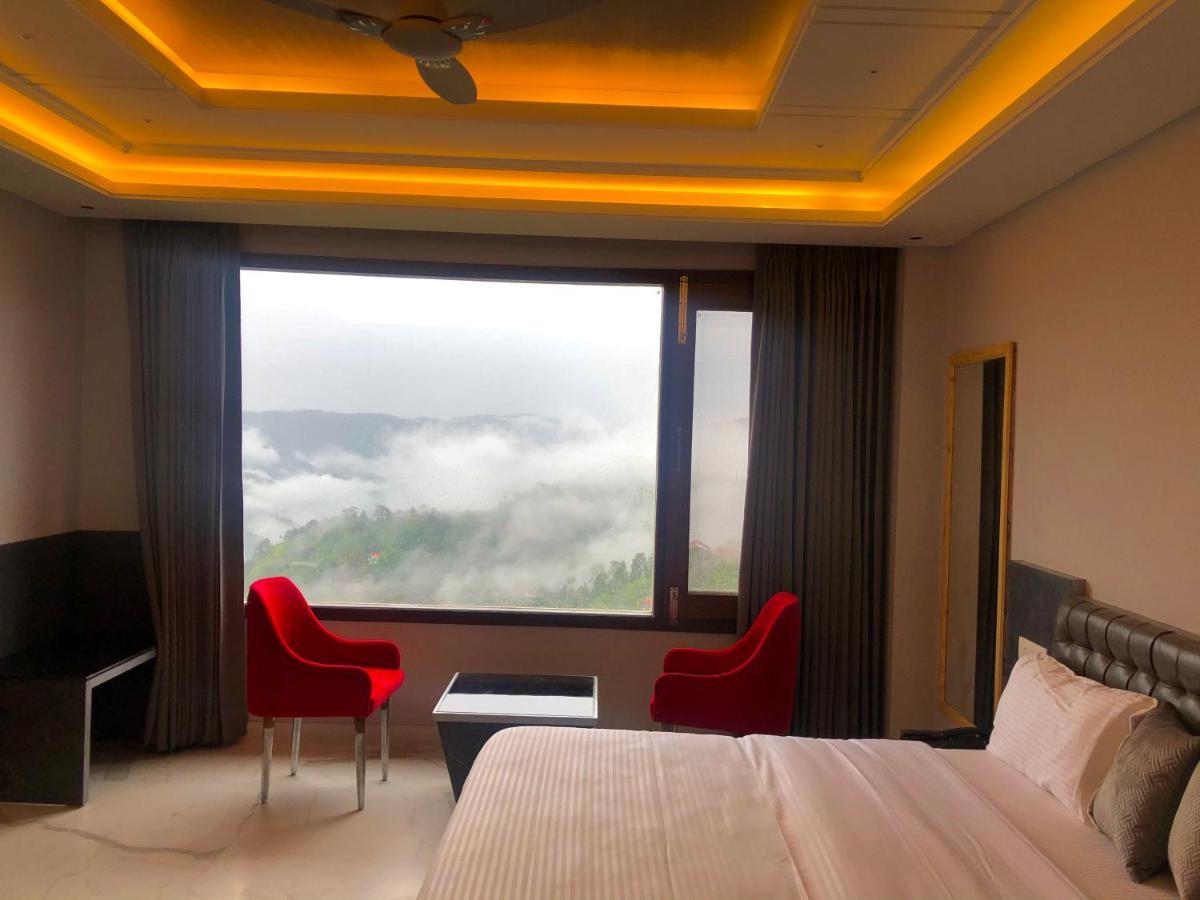The Westberry 50Mtrs Offroading And 50 Mtrs Nature Path Bed & Breakfast Shimla Bagian luar foto