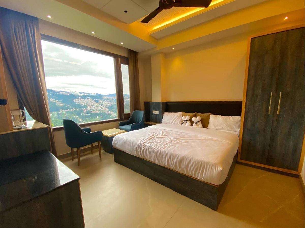 The Westberry 50Mtrs Offroading And 50 Mtrs Nature Path Bed & Breakfast Shimla Bagian luar foto