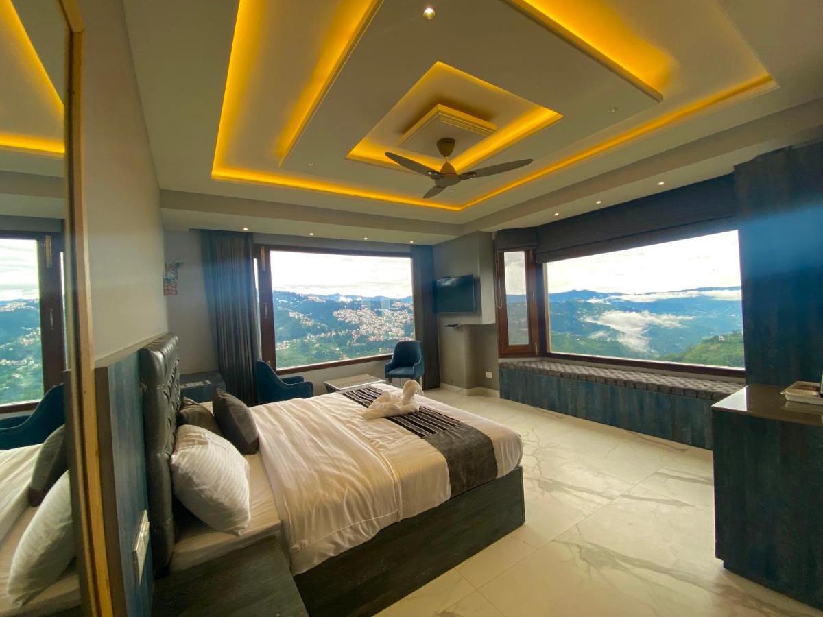 The Westberry 50Mtrs Offroading And 50 Mtrs Nature Path Bed & Breakfast Shimla Bagian luar foto