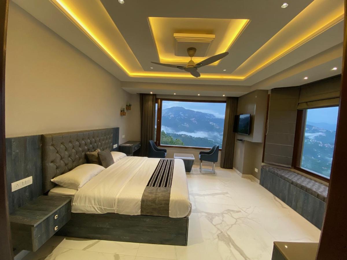 The Westberry 50Mtrs Offroading And 50 Mtrs Nature Path Bed & Breakfast Shimla Bagian luar foto