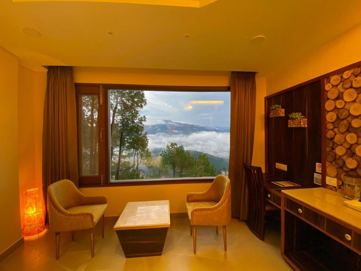 The Westberry 50Mtrs Offroading And 50 Mtrs Nature Path Bed & Breakfast Shimla Bagian luar foto
