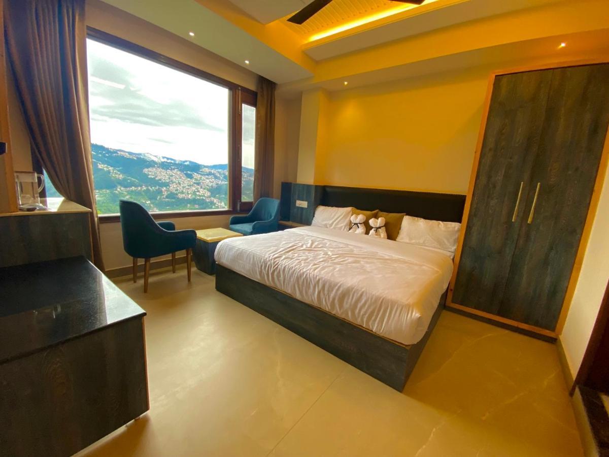 The Westberry 50Mtrs Offroading And 50 Mtrs Nature Path Bed & Breakfast Shimla Bagian luar foto